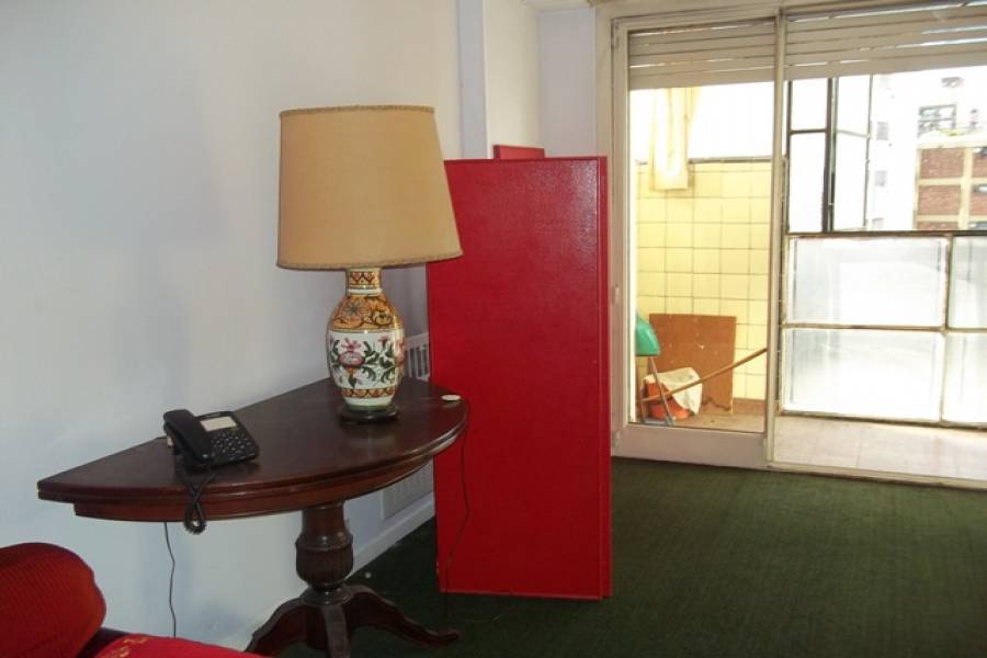 Almagro,Capital Federal,Argentina,2 Bedrooms Bedrooms,1 BañoBathrooms,Apartamentos,RIVADAVIA,6734