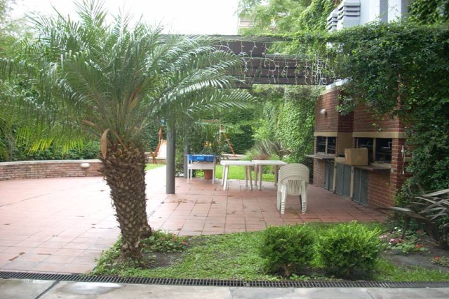 Caballito,Capital Federal,Argentina,2 Bedrooms Bedrooms,1 BañoBathrooms,Apartamentos,FRAGATA SARMIENTO,6736
