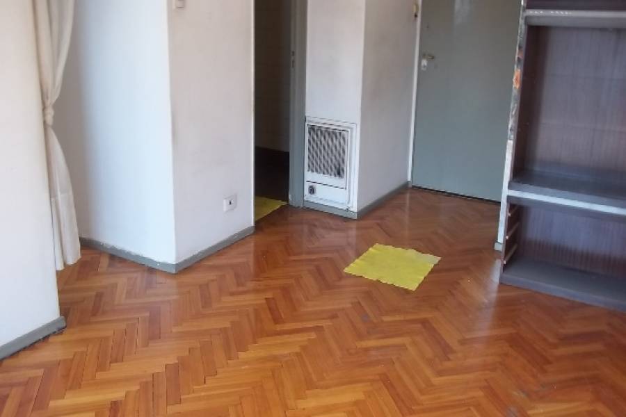 Flores,Capital Federal,Argentina,2 Bedrooms Bedrooms,1 BañoBathrooms,Apartamentos,PASAJE LA FRONDA,6738