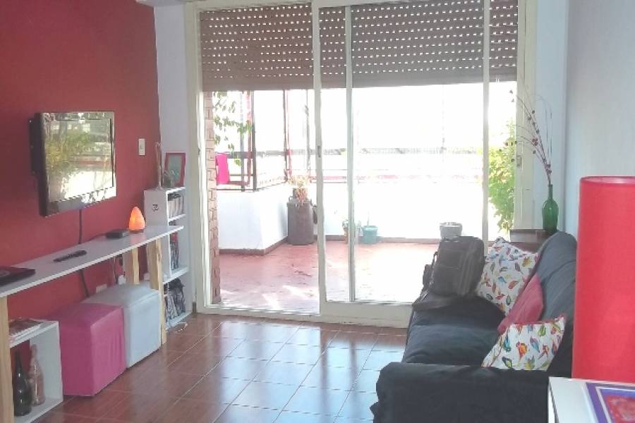 Floresta,Capital Federal,Argentina,2 Bedrooms Bedrooms,1 BañoBathrooms,Apartamentos,AVELLANEDA,6762