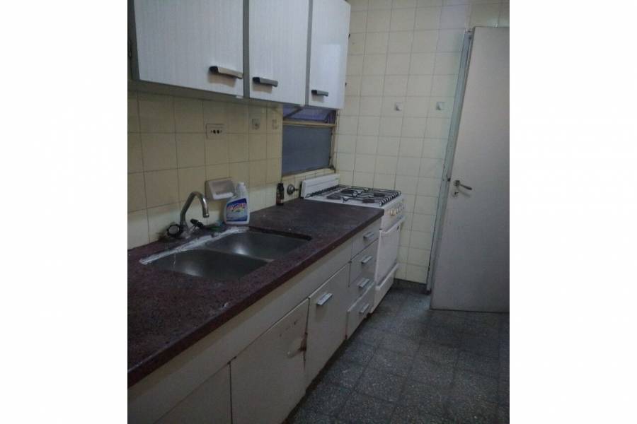 Rosario,Santa Fe,3 Habitaciones Habitaciones,Departamentos,Leandro N Alem,1,1594