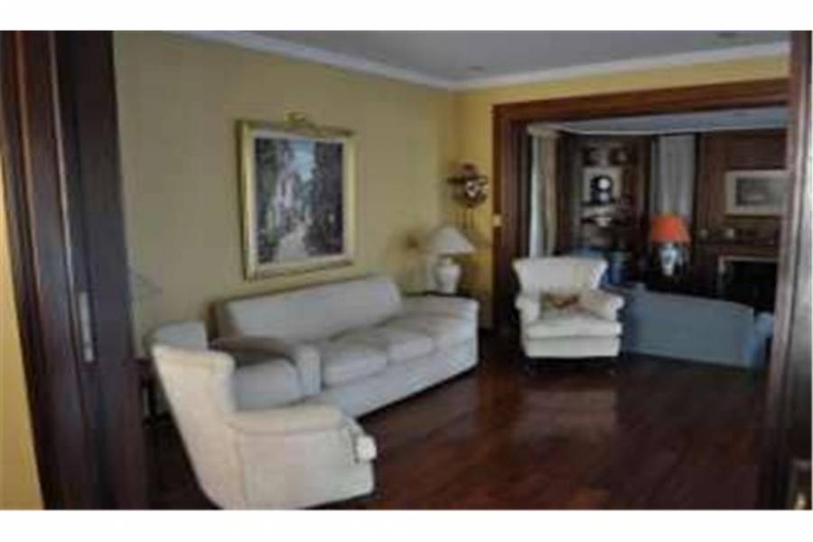 Martinez,Buenos Aires,Argentina,5 Bedrooms Bedrooms,7 BathroomsBathrooms,Apartamentos,6841