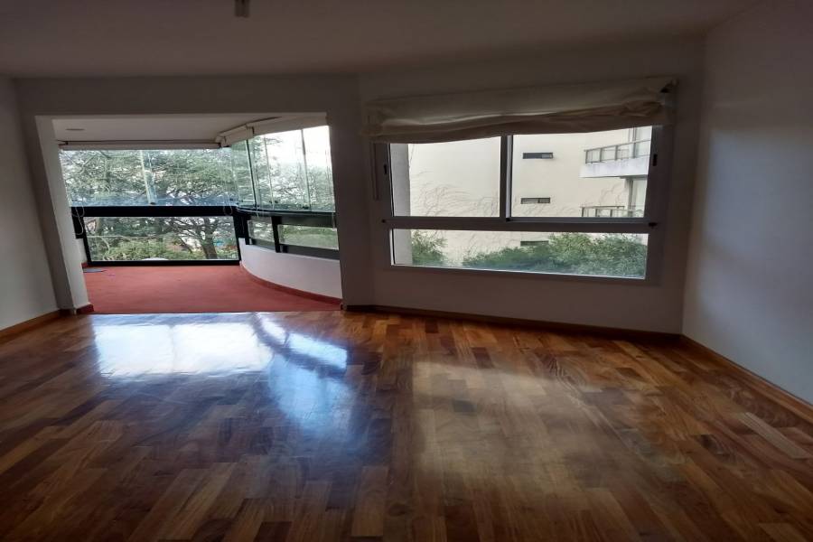 Olivos,Buenos Aires,Argentina,2 Bedrooms Bedrooms,1 BañoBathrooms,Apartamentos,alberdi ,6889