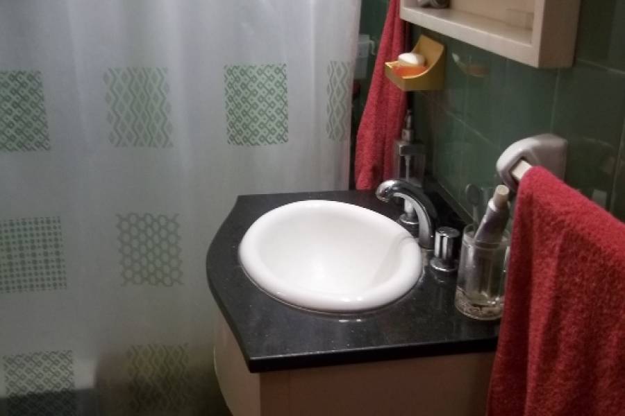 Floresta,Capital Federal,Argentina,2 Bedrooms Bedrooms,1 BañoBathrooms,Apartamentos,AVELLANEDA,6904