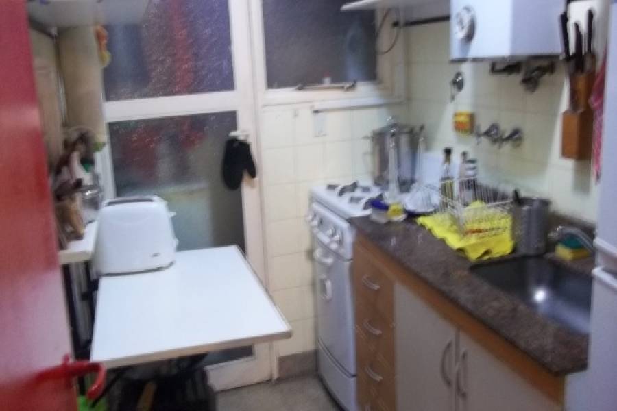 Floresta,Capital Federal,Argentina,2 Bedrooms Bedrooms,1 BañoBathrooms,Apartamentos,AVELLANEDA,6904