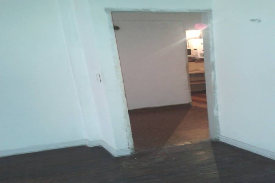 Constitucion,Capital Federal,Argentina,2 Bedrooms Bedrooms,1 BañoBathrooms,Apartamentos,CONSTITUCION,6906