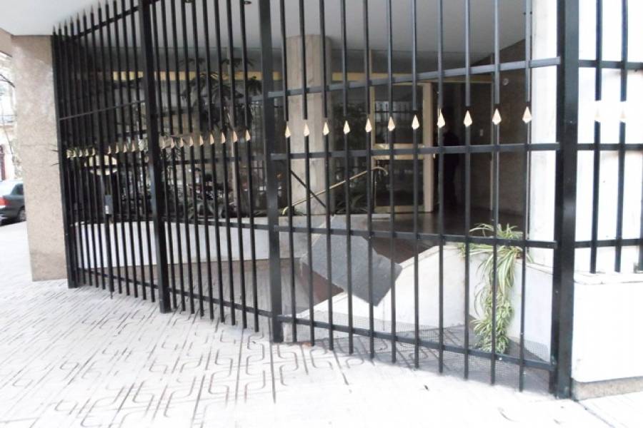 Flores,Capital Federal,Argentina,2 Bedrooms Bedrooms,1 BañoBathrooms,Apartamentos,YERBAL,6909