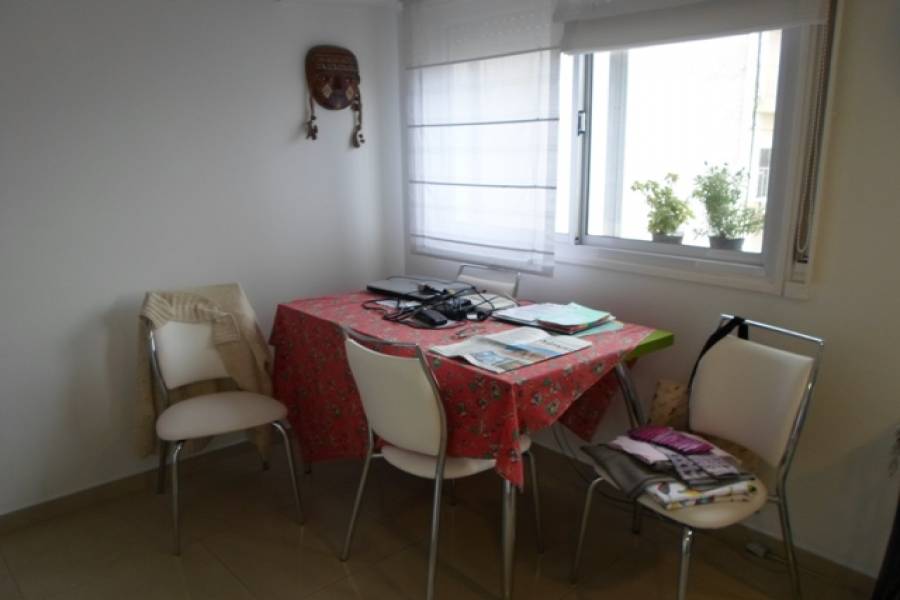 Flores,Capital Federal,Argentina,2 Bedrooms Bedrooms,1 BañoBathrooms,Apartamentos,RIVADAVIA,6912