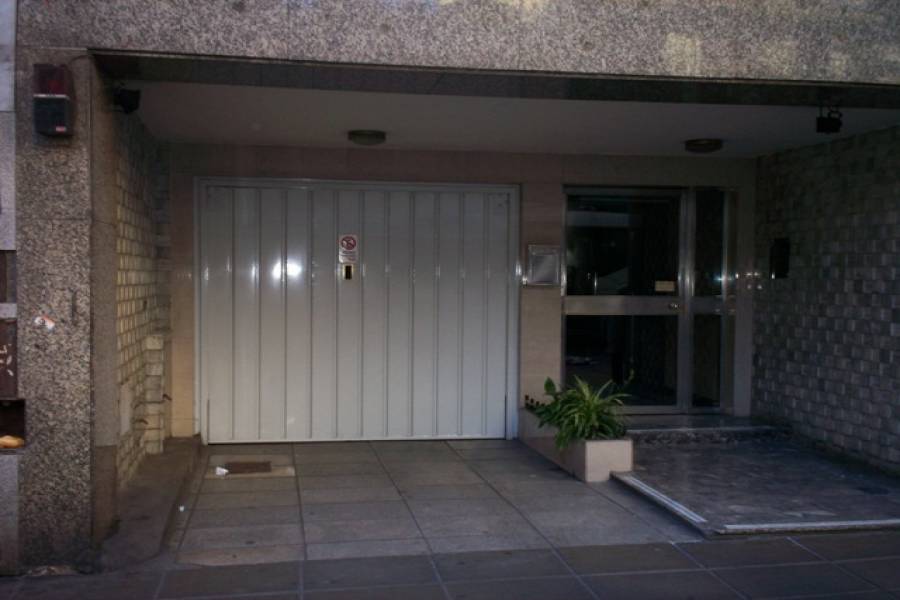 Flores,Capital Federal,Argentina,2 Bedrooms Bedrooms,1 BañoBathrooms,Apartamentos,RIVADAVIA,6919
