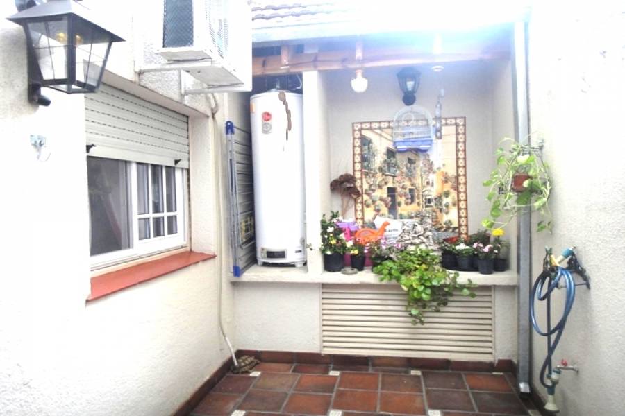 Flores,Capital Federal,Argentina,2 Bedrooms Bedrooms,1 BañoBathrooms,Apartamentos,REMEDIOS,6923