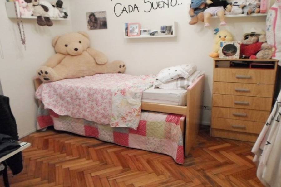 Flores,Capital Federal,Argentina,2 Bedrooms Bedrooms,1 BañoBathrooms,Apartamentos,BONIFACIO,6932