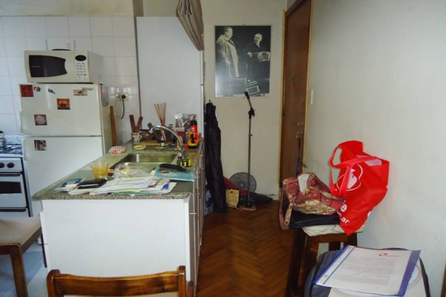 Balvanera,Capital Federal,Argentina,2 Bedrooms Bedrooms,1 BañoBathrooms,Apartamentos,MEXICO,6938