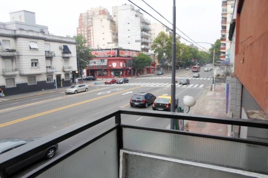 La Paternal,Capital Federal,Argentina,2 Bedrooms Bedrooms,1 BañoBathrooms,Apartamentos,JUAN B JUSTO,6954