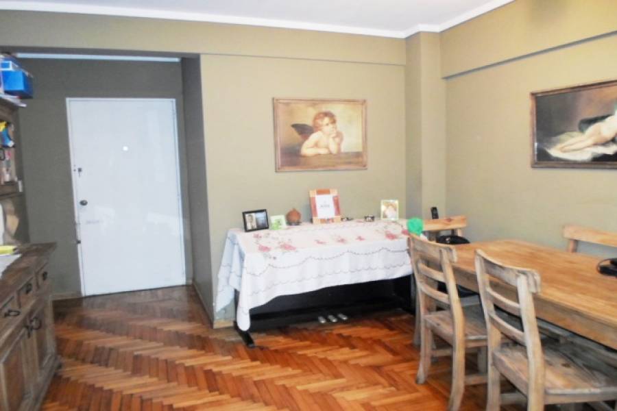 Flores,Capital Federal,Argentina,2 Bedrooms Bedrooms,1 BañoBathrooms,Apartamentos,DIRECTORIO,6962