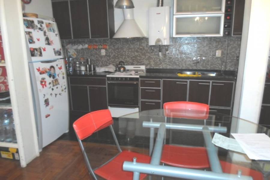 Caballito,Capital Federal,Argentina,2 Bedrooms Bedrooms,1 BañoBathrooms,Apartamentos,ROSARIO,6973