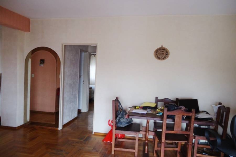 Villa Crespo,Capital Federal,Argentina,2 Bedrooms Bedrooms,1 BañoBathrooms,Apartamentos,BELAUSTEGUI,6974