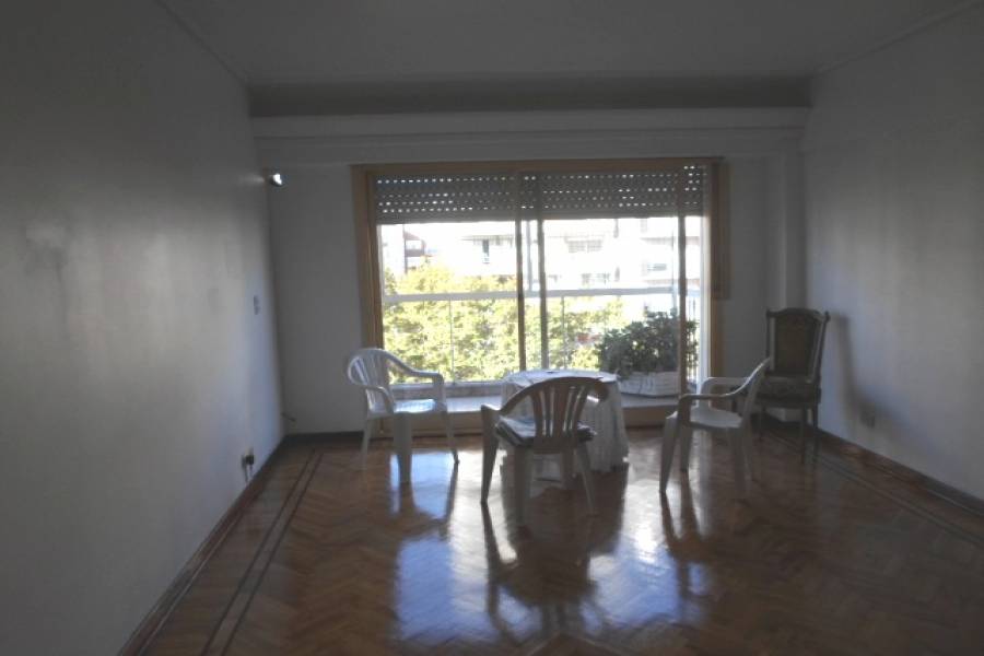 Caballito,Capital Federal,Argentina,2 Bedrooms Bedrooms,1 BañoBathrooms,Apartamentos,PUEYRREDON,6978