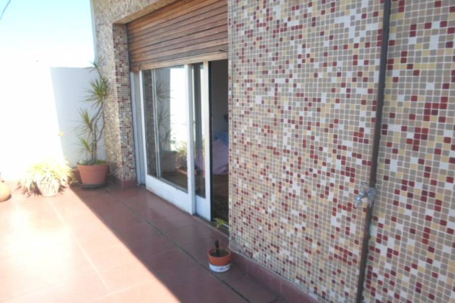 Floresta,Capital Federal,Argentina,2 Bedrooms Bedrooms,1 BañoBathrooms,Apartamentos,DOLORES,6979