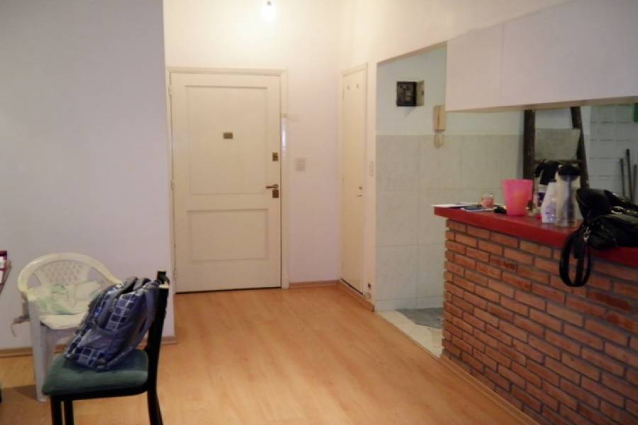 Caballito,Capital Federal,Argentina,2 Bedrooms Bedrooms,1 BañoBathrooms,Apartamentos,SAN MARTIN,6984