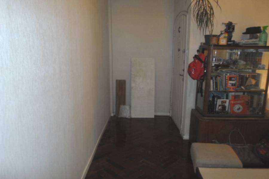 Flores,Capital Federal,Argentina,2 Bedrooms Bedrooms,1 BañoBathrooms,Apartamentos,YERBAL,6991