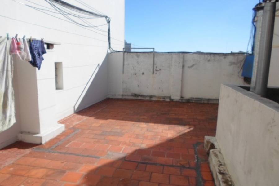 Flores,Capital Federal,Argentina,2 Bedrooms Bedrooms,1 BañoBathrooms,Apartamentos,YERBAL,6991