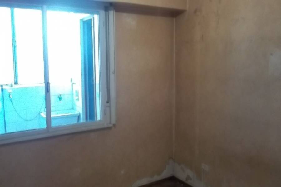 Flores,Capital Federal,Argentina,2 Bedrooms Bedrooms,1 BañoBathrooms,Apartamentos,AVELLANEDA ,6994