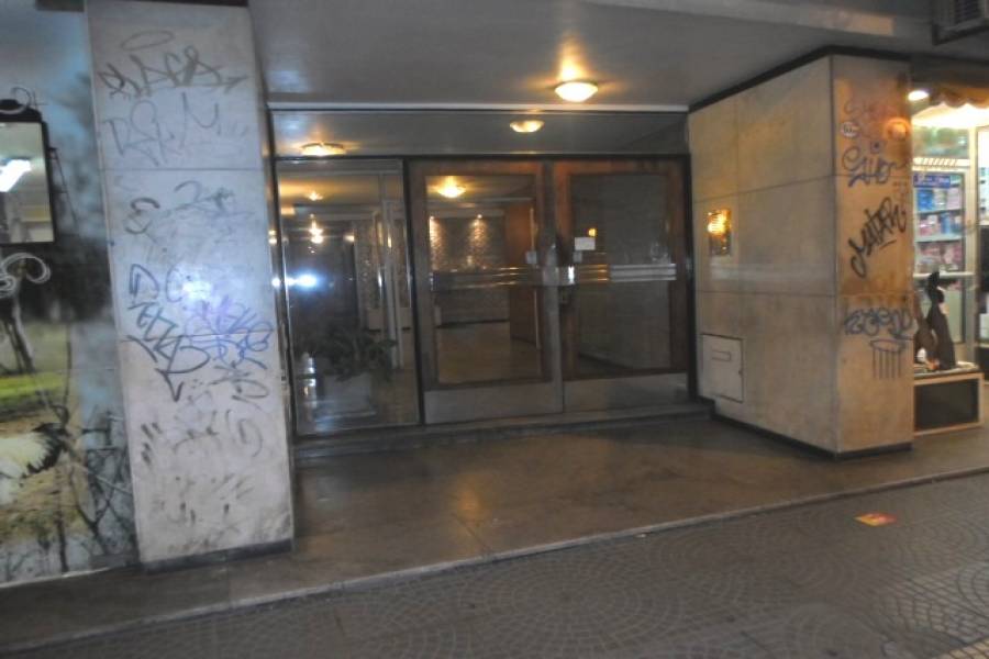Caballito,Capital Federal,Argentina,2 Bedrooms Bedrooms,Apartamentos,RIVADAVIA,7008