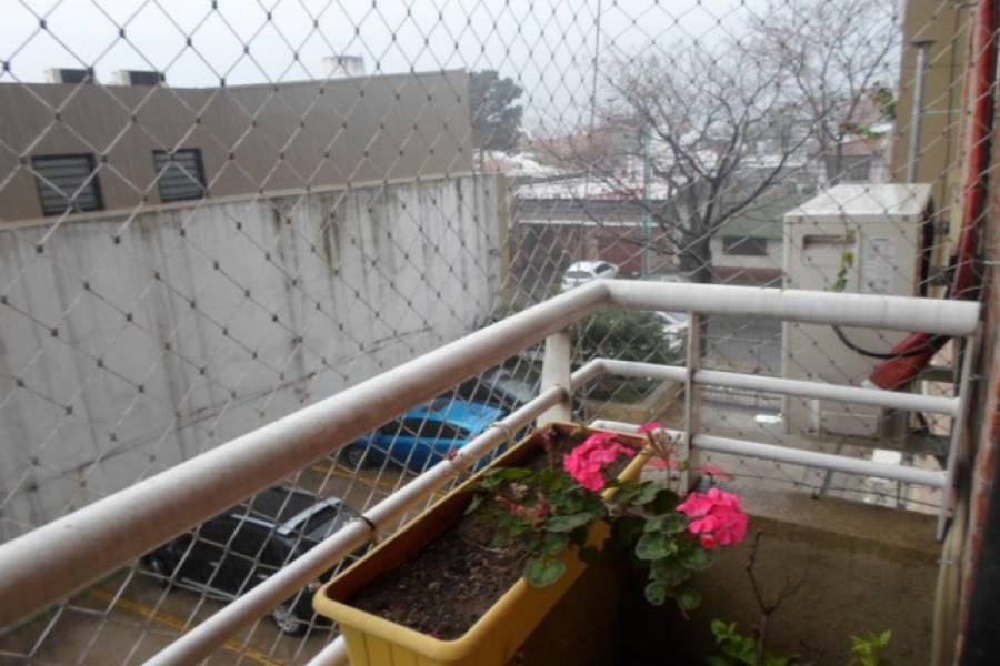 Parque Avellaneda,Capital Federal,Argentina,2 Bedrooms Bedrooms,1 BañoBathrooms,Apartamentos,BRAGADO,7010