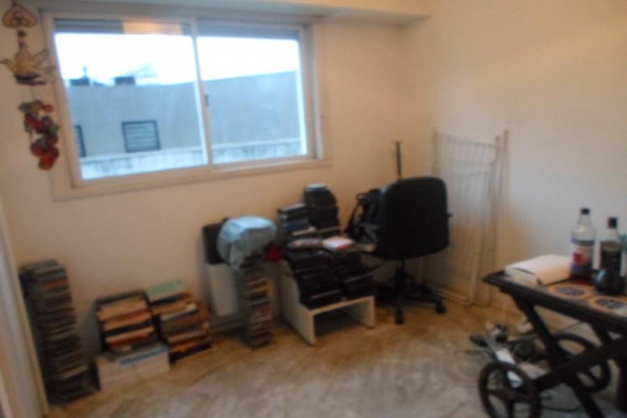 Parque Avellaneda,Capital Federal,Argentina,2 Bedrooms Bedrooms,1 BañoBathrooms,Apartamentos,BRAGADO,7010