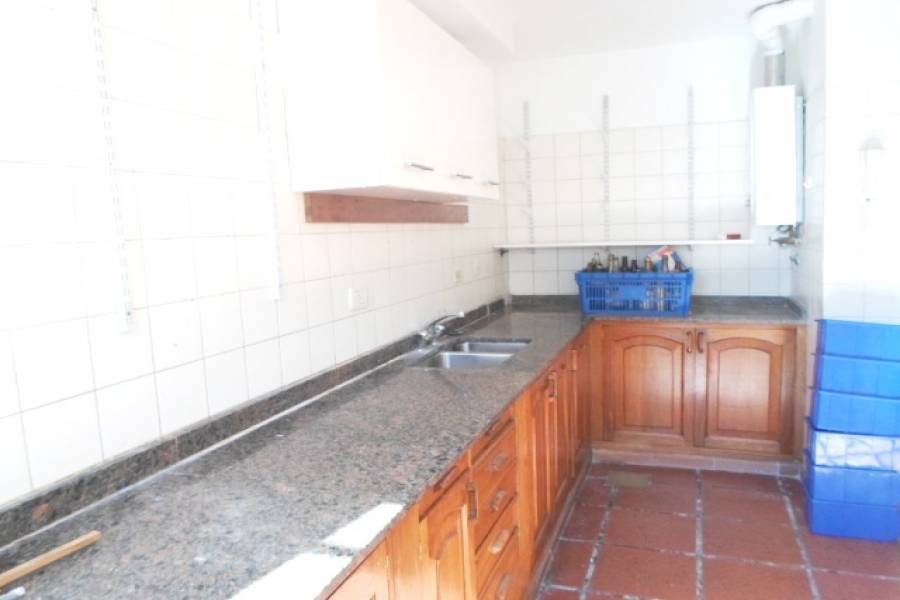 Flores,Capital Federal,Argentina,2 Bedrooms Bedrooms,1 BañoBathrooms,Apartamentos,RAMON FALCON,7012