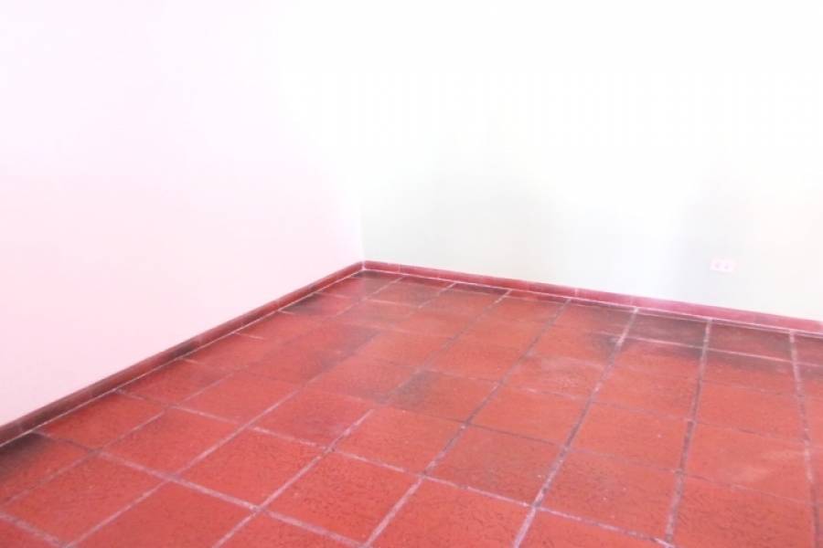 Flores,Capital Federal,Argentina,2 Bedrooms Bedrooms,1 BañoBathrooms,Apartamentos,RAMON FALCON,7012