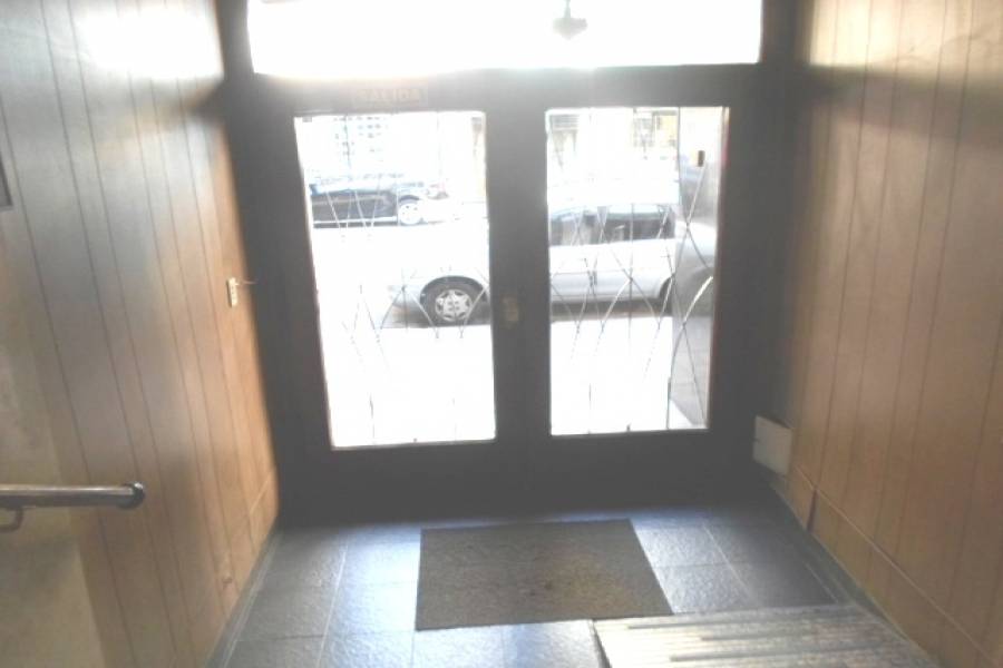 Flores,Capital Federal,Argentina,2 Bedrooms Bedrooms,1 BañoBathrooms,Apartamentos,RAMON FALCON,7012