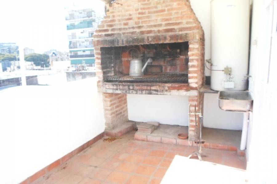Flores,Capital Federal,Argentina,2 Bedrooms Bedrooms,1 BañoBathrooms,Apartamentos,RAMON FALCON,7012