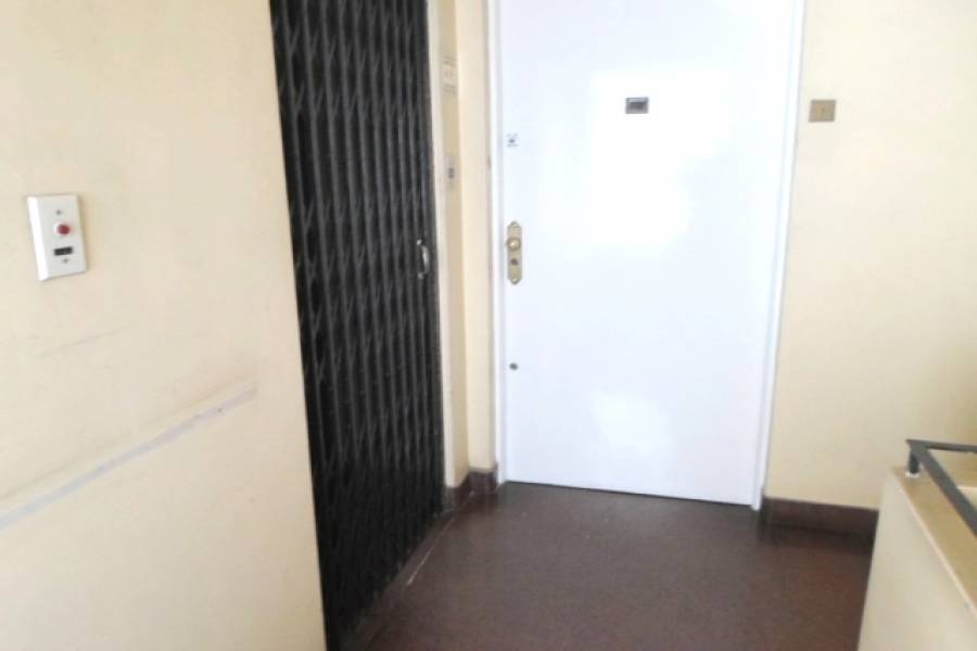 Flores,Capital Federal,Argentina,2 Bedrooms Bedrooms,1 BañoBathrooms,Apartamentos,RAMON FALCON,7012