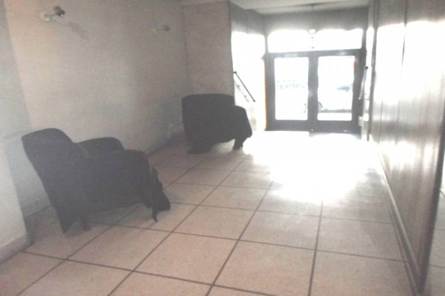 Flores,Capital Federal,Argentina,2 Bedrooms Bedrooms,1 BañoBathrooms,Apartamentos,RAMON FALCON,7012