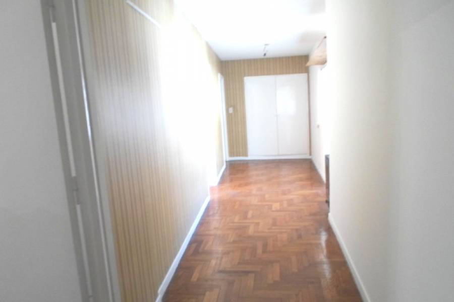 Flores,Capital Federal,Argentina,2 Bedrooms Bedrooms,1 BañoBathrooms,Apartamentos,RAMON FALCON,7012