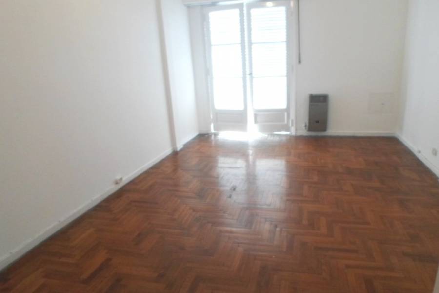 Flores,Capital Federal,Argentina,2 Bedrooms Bedrooms,1 BañoBathrooms,Apartamentos,RAMON FALCON,7012