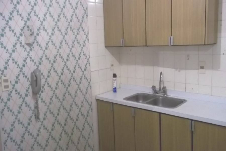 Flores,Capital Federal,Argentina,2 Bedrooms Bedrooms,1 BañoBathrooms,Apartamentos,MEMBRILLAR ,7013