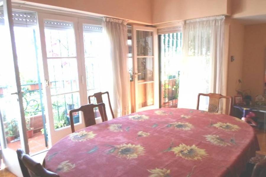 Flores,Capital Federal,Argentina,2 Bedrooms Bedrooms,1 BañoBathrooms,Apartamentos,BIBLBAO,7015