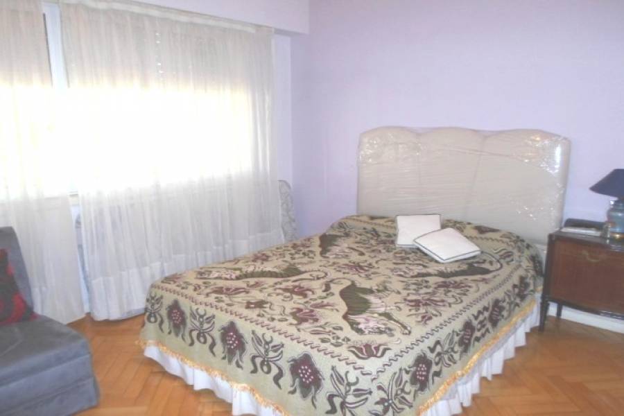Flores,Capital Federal,Argentina,2 Bedrooms Bedrooms,1 BañoBathrooms,Apartamentos,BIBLBAO,7015