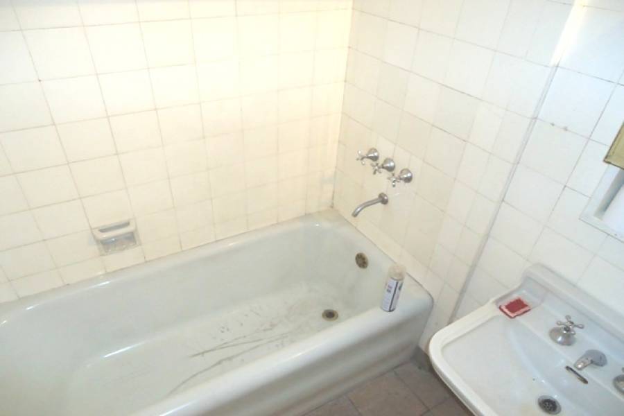 Monserrat,Capital Federal,Argentina,2 Bedrooms Bedrooms,1 BañoBathrooms,Apartamentos,ALSINA,7020
