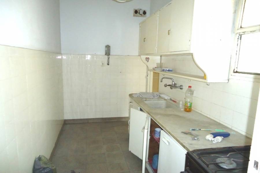 Monserrat,Capital Federal,Argentina,2 Bedrooms Bedrooms,1 BañoBathrooms,Apartamentos,ALSINA,7020