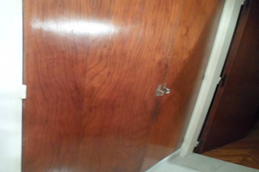 Flores,Capital Federal,Argentina,2 Bedrooms Bedrooms,1 BañoBathrooms,Apartamentos,LAFUENTE,7025