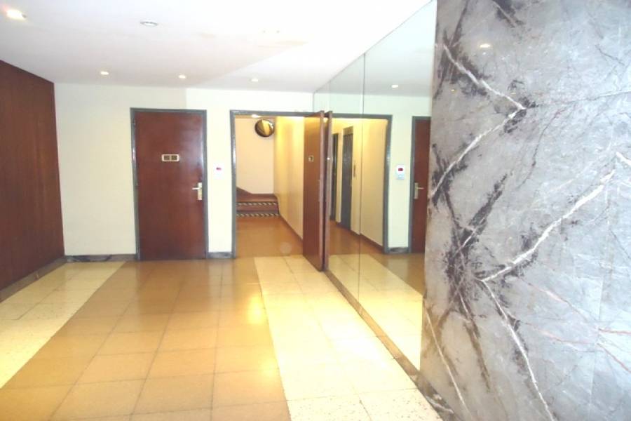 Capital Federal,Argentina,2 Bedrooms Bedrooms,1 BañoBathrooms,Apartamentos,PUEYRREDON,7029