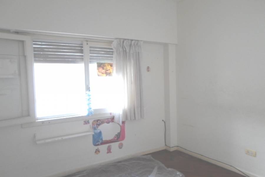 Flores,Capital Federal,Argentina,2 Bedrooms Bedrooms,1 BañoBathrooms,Apartamentos,CONDARCO,7037