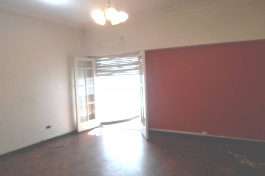 Flores,Capital Federal,Argentina,2 Bedrooms Bedrooms,1 BañoBathrooms,Apartamentos,CONDARCO,7037