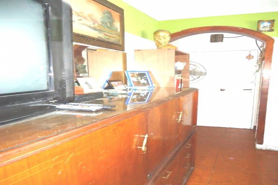 Villa Lugano,Capital Federal,Argentina,2 Bedrooms Bedrooms,1 BañoBathrooms,Apartamentos,SOLDADO DE LA FRONTERA,7044