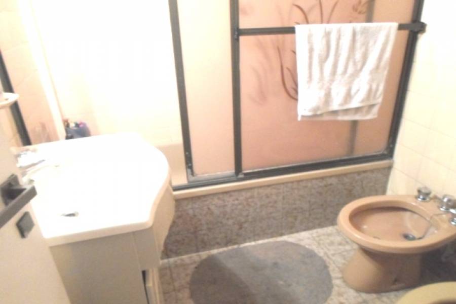 La Paternal,Capital Federal,Argentina,2 Bedrooms Bedrooms,1 BañoBathrooms,Apartamentos,JUAN B JUSTO,7048