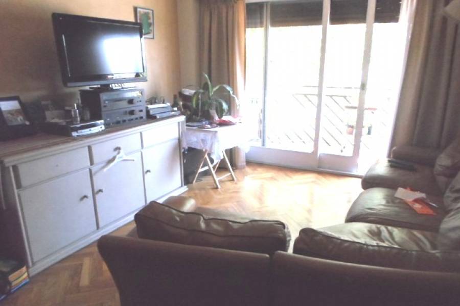 La Paternal,Capital Federal,Argentina,2 Bedrooms Bedrooms,1 BañoBathrooms,Apartamentos,JUAN B JUSTO,7048