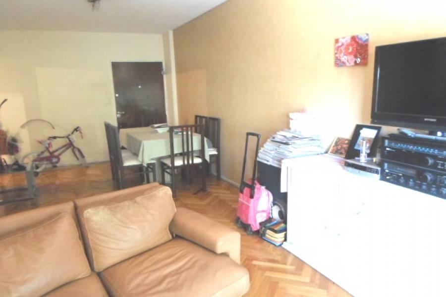 La Paternal,Capital Federal,Argentina,2 Bedrooms Bedrooms,1 BañoBathrooms,Apartamentos,JUAN B JUSTO,7048